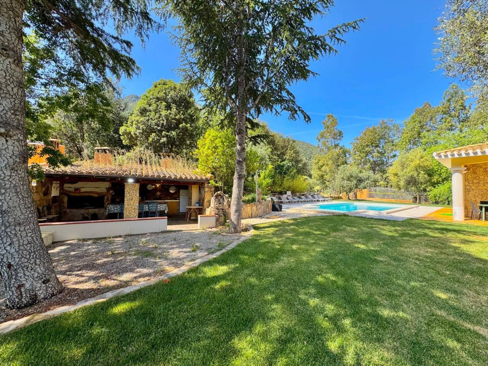 Villa With Pool Cardedu Extérieur photo